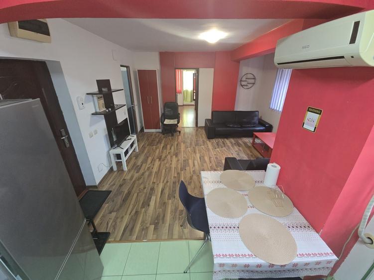 Apartament cu 2 camere decomandat în Kamsas