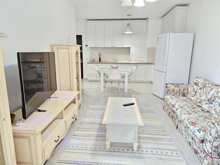 Apartament cu 3 camere decomandat, mobilat în Tudor Vladimirescu