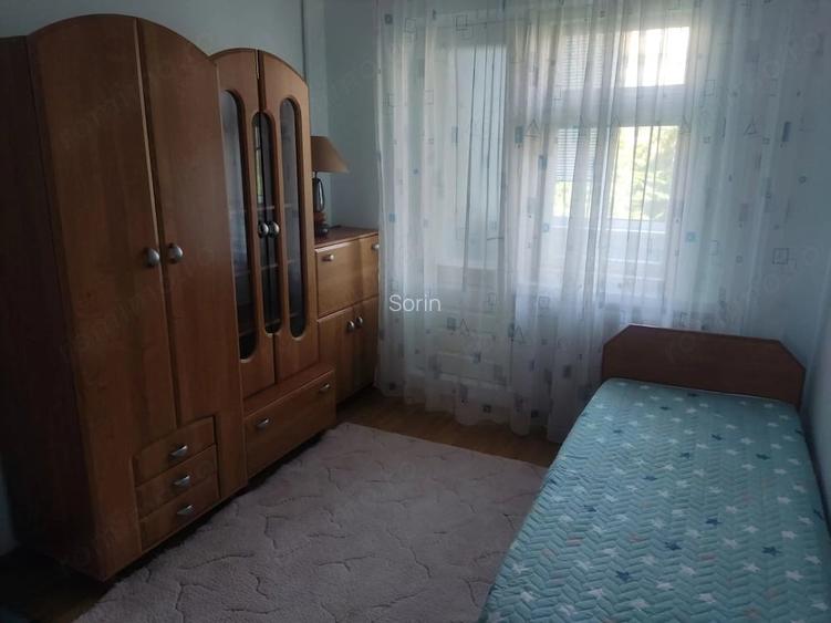 Apartament cu 3 camere de inchiriat in Unirii