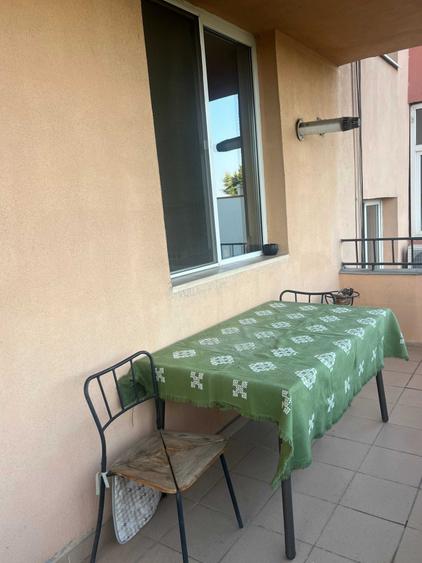 Apartament cu 2 camere semidecomandat în Prelungirea Ghencea