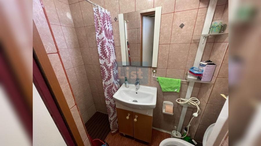 Garsonieră decomandată, mobilată în Central