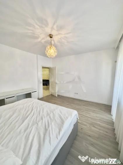 Apartament cu 4 camere decomandat în Bucureștii Noi