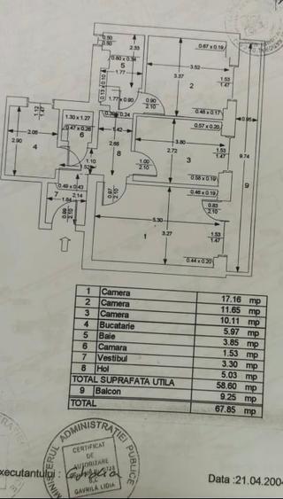 Apartament cu 3 camere decomandat în Tei