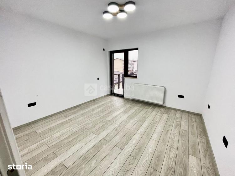 Casă cu 4 camere cu Teren 500 Mp în Bucium