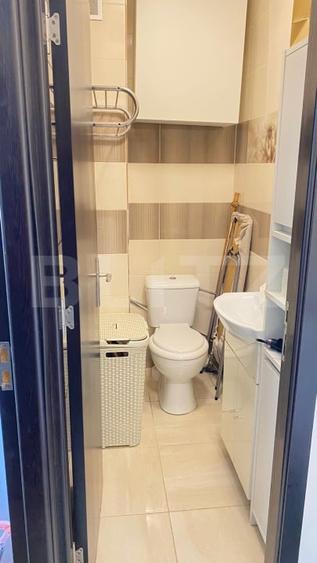 Apartament cu 3 camere decomandat, mobilat în Tractorul