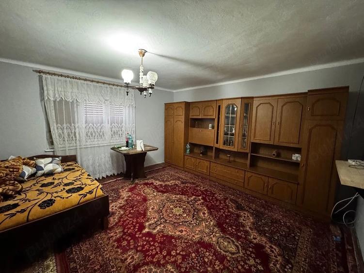 Casă cu Teren 2800 Mp în Râpa