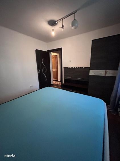 Apartament cu 3 camere decomandat în Obcini