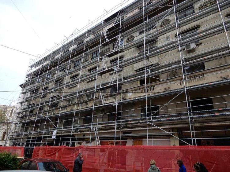 Apartament cu 2 camere semidecomandat în Universitate