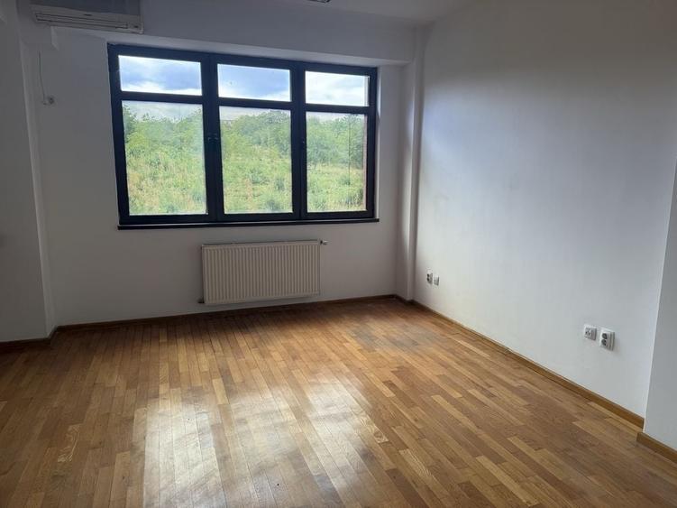 Spațiu comercial, în Nord