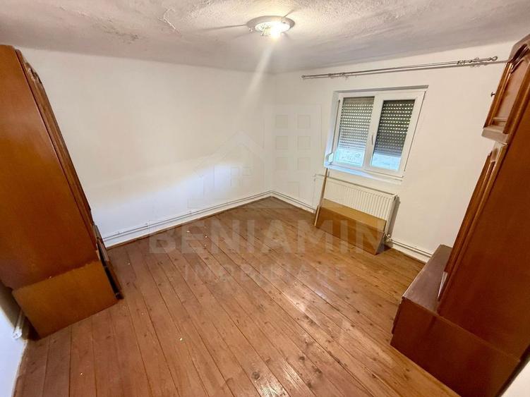 Casă cu 3 camere cu Teren 1000 Mp în Cernele