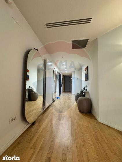 Apartament cu 5 camere, mobilat în Aviatorilor