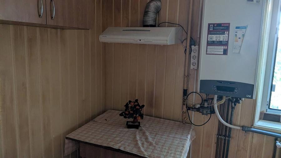 Apartament cu 2 camere semidecomandat în Cornișa