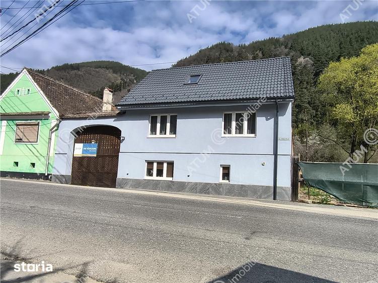 Casa renovata cu 4 camere si 2 bai in Gura Raului judet Sibiu - 2