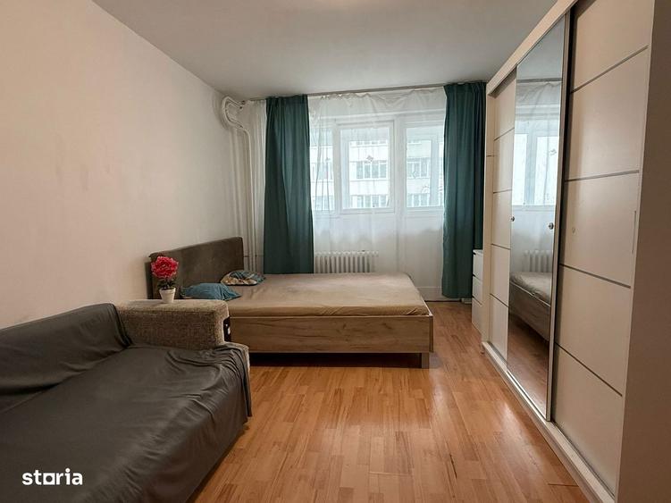 Apartament cu 3 camere în Colentina