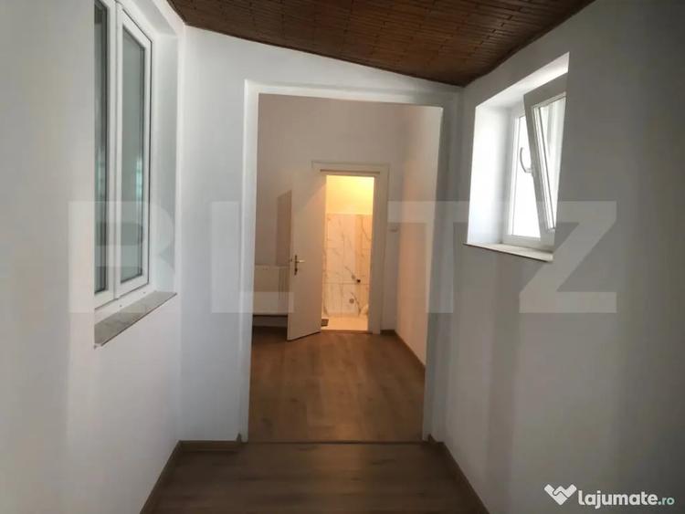 Casă cu 4 camere cu Teren 770 Mp în Titulescu