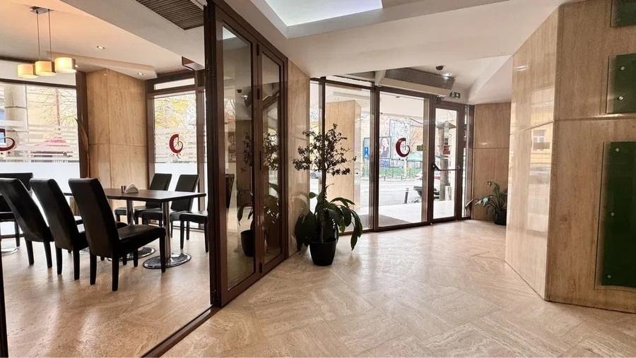 Spațiu comercial F&B disponibil pe o arteră principală- Armeneasca - 4