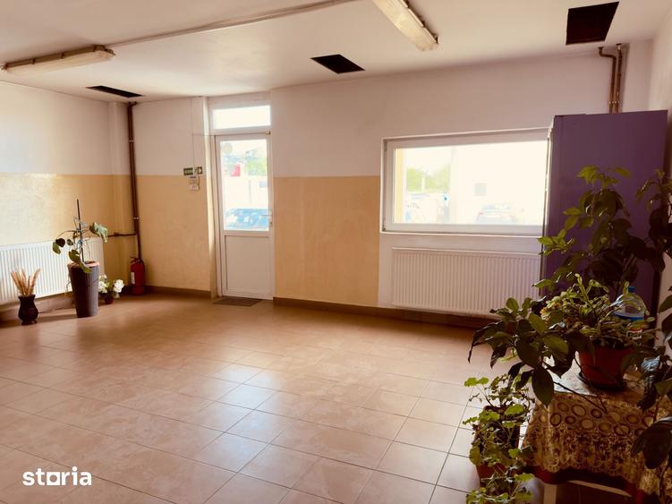Spațiu comercial, de 1 mp, în Freidorf