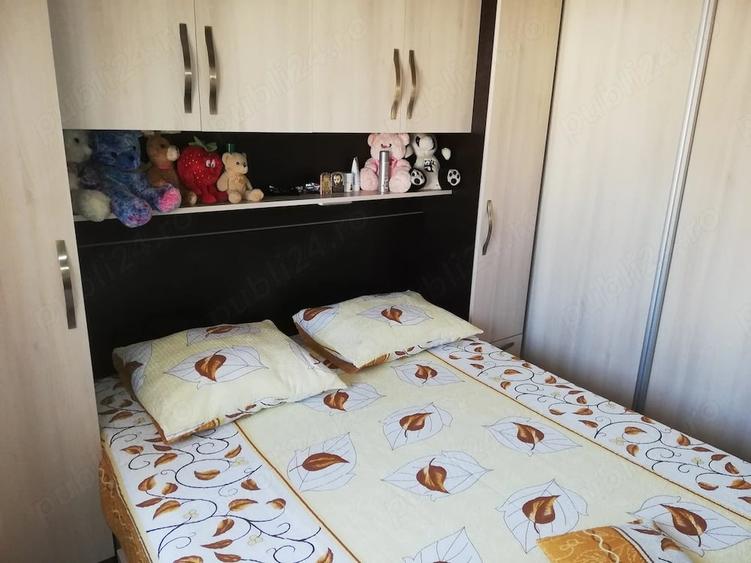 Apartament cu 2 camere decomandat în Traian