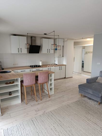 Inchiriez apartament cu 2 camere Unirii