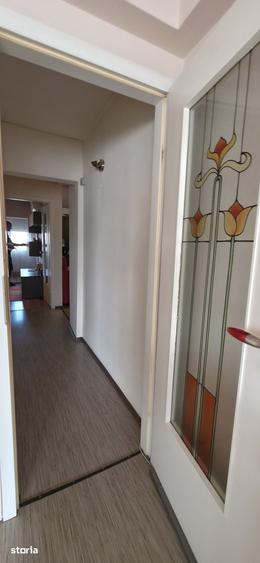 Apartament cu 2 camere decomandat în Est