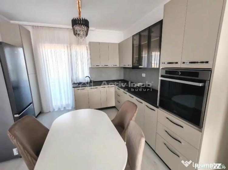 Casă cu 4 camere cu Teren 300 Mp în Sud