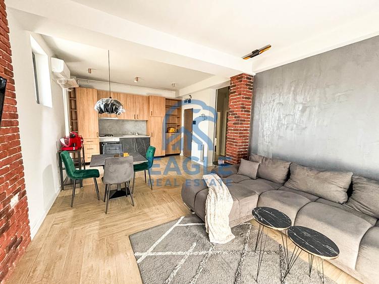 Apartament cu 2 camere nedecomandat, mobilat în Faleza Nord