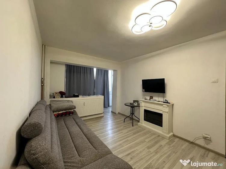 Apartament cu 2 camere semidecomandat în Cantacuzino