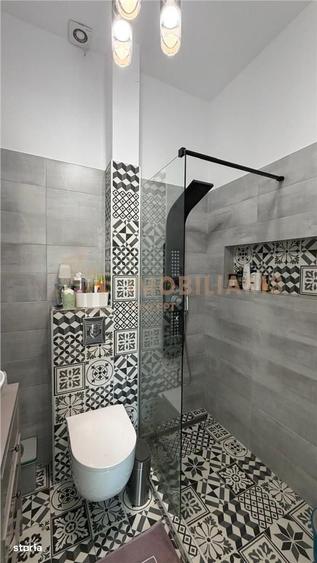 Apartament cu 4 camere în Central
