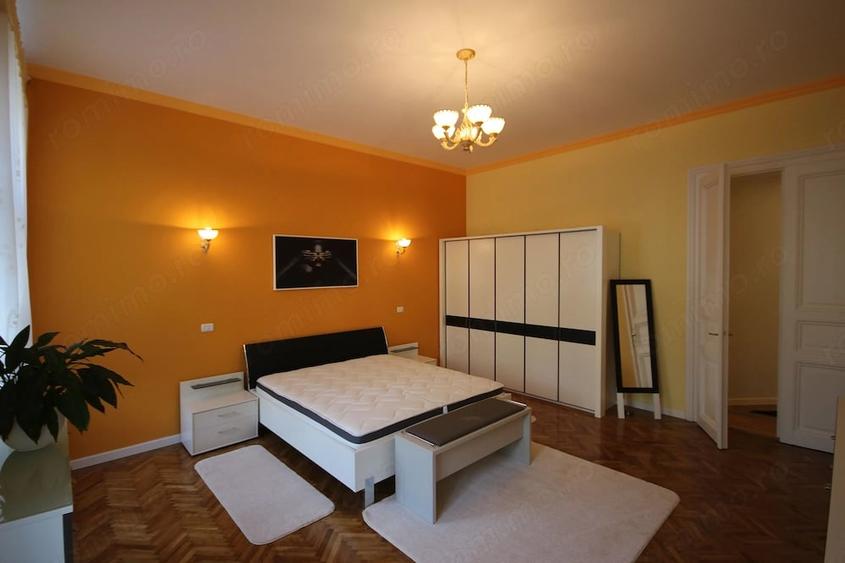 Apartament cu 3 camere decomandat în Odobescu