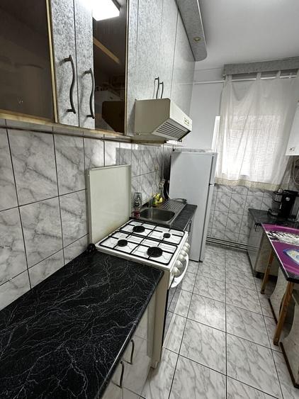 Apartament cu 2 camere semidecomandat în Drumul Carului
