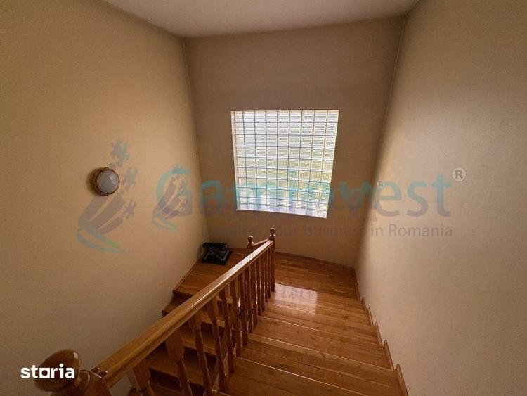 Casă cu Teren 3405 Mp în Sânmartin