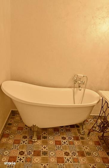 Apartament cu 2 camere semidecomandat în Eminescu