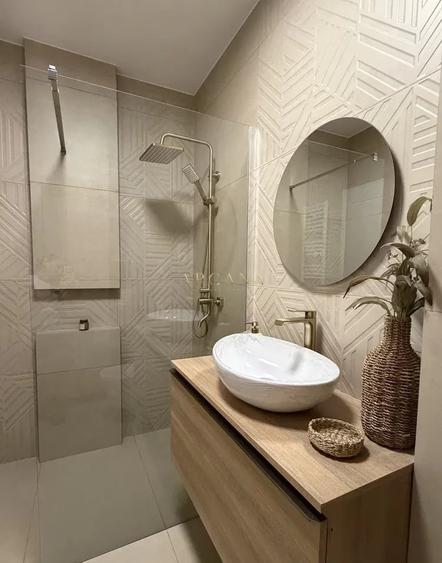 Apartament cu 2 camere decomandat, mobilat în Florești