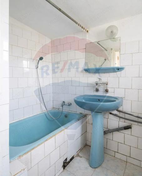 Apartament cu 2 camere in curte comuna - str. Ana Ipatescu - 7