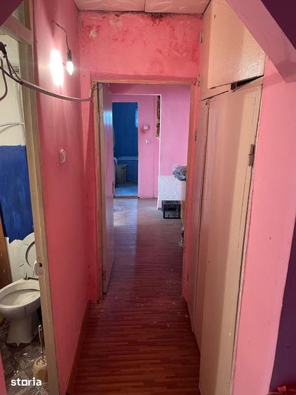 Apartament cu 3 camere decomandat în Central