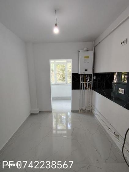 Apartament cu 2 camere decomandat în Nicolina