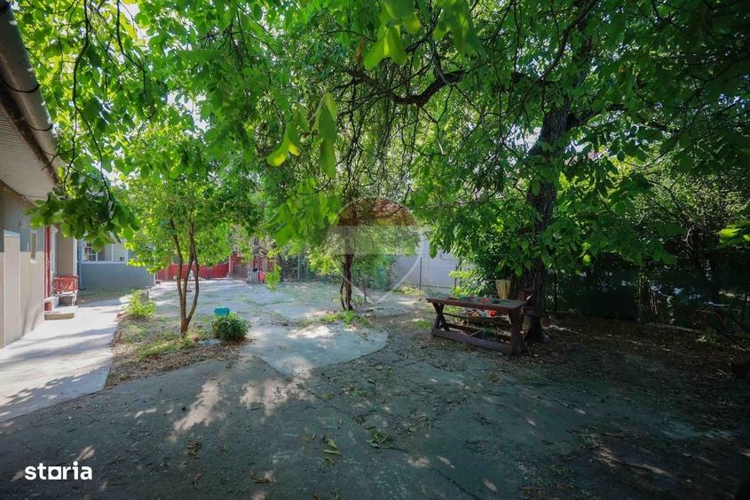 Casă cu 4 camere în Santăul Mare