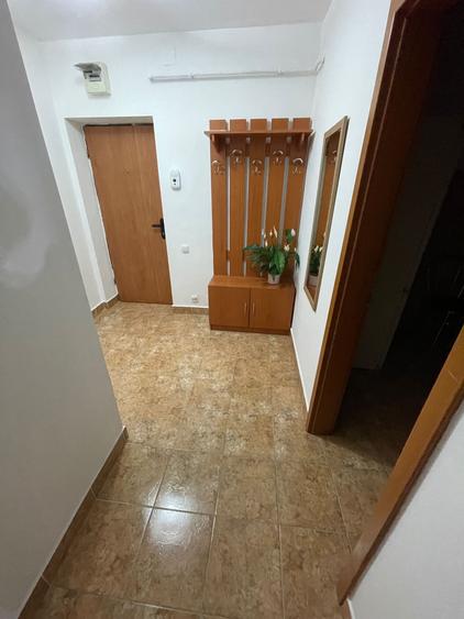 Apartament cu 2 camere decomandat în Zorilor