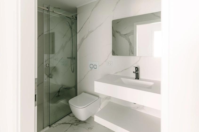 Apartament cu 2 camere semidecomandat, mobilat în Zorilor