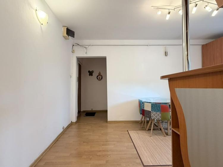 Apartament cu 2 camere semidecomandat în Olimpia-Stadion