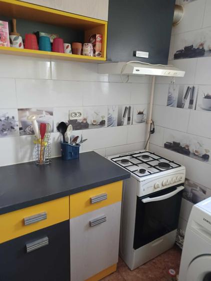 Garsonieră decomandată în Central