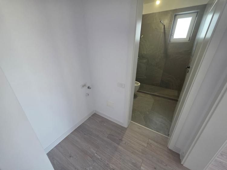 Apartament cu 2 camere decomandat în Dobroești