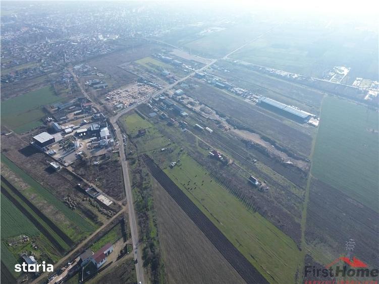 Teren de 11756 mp, în Vest