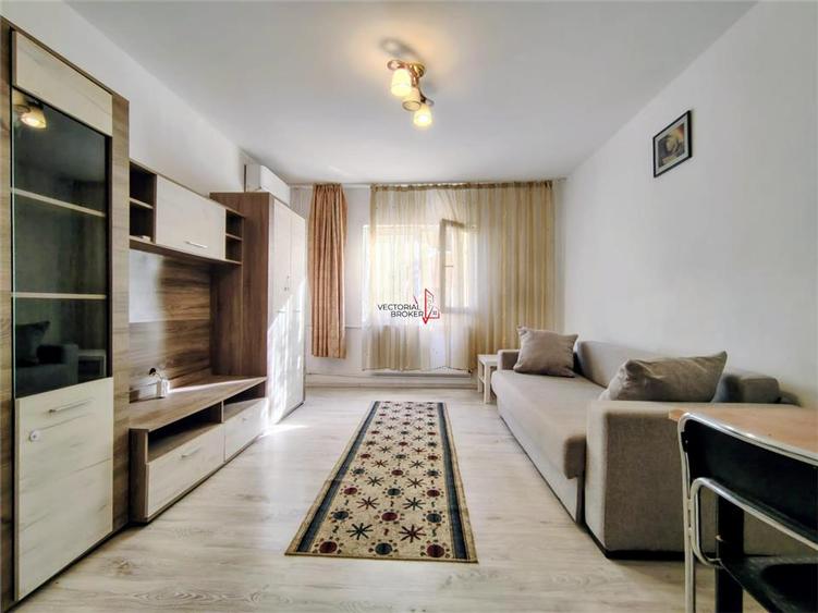 Garsonieră decomandată în Ozana