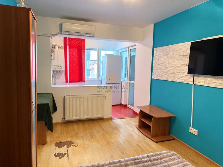 Apartament cu 2 camere semidecomandat în Sud