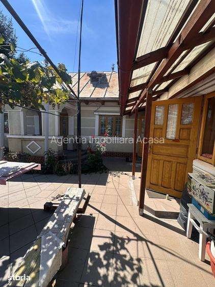 De vanzare casa in Roman, 3 dormitoare, 3 holuri, teren de 480mp