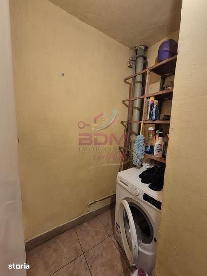 Apartament cu 3 camere decomandat în Micro 1