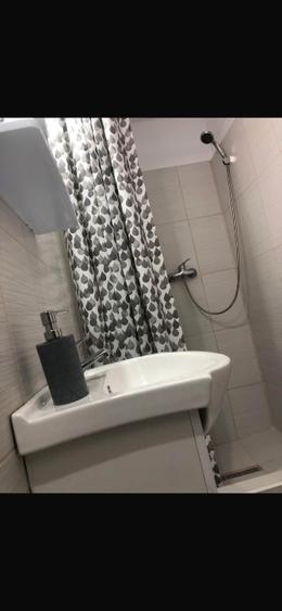 Apartament cu 2 camere semidecomandat, mobilat în Tomis Nord
