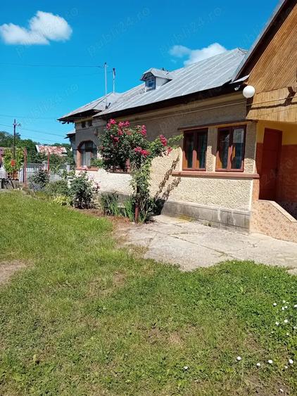 Casă cu 4 camere cu Teren 1400 Mp în Ghirdoveni