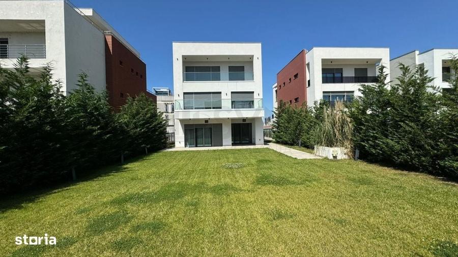 Casă cu 4 camere în Central